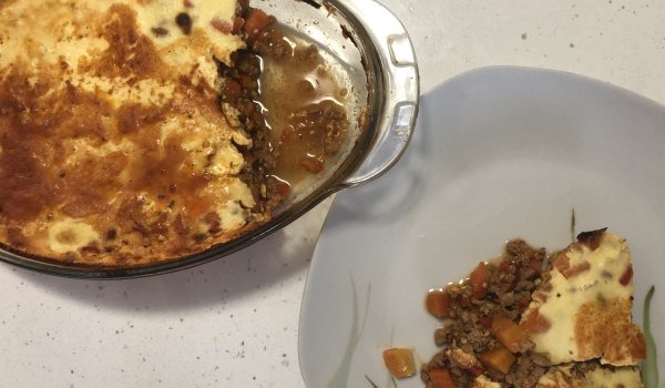 Мусака от моркови и телешка кайма