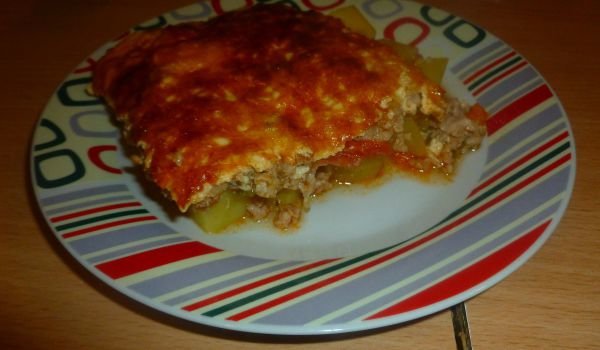 Мусака с кашкавалена заливка