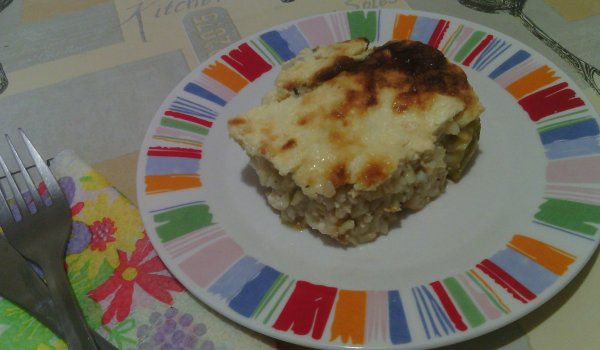 Мусака с тиквички, ориз и булгур