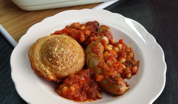 Наденички с боб и пармезанови коблери