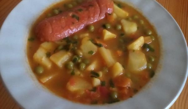 Наденички с картофи и грах