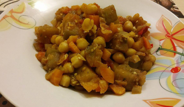 Нахут с патладжан