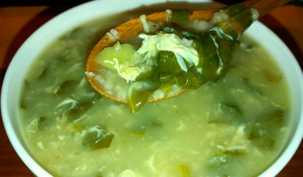 Нежна овесена супа с лопуш