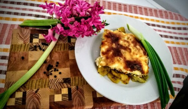 Нетрадиционна мусака с пилешко