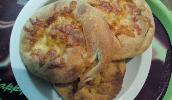 Охлювчета със сирене и кашкавал