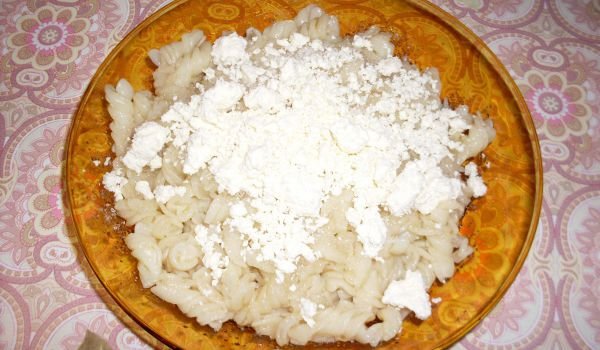 Окъпани фусили с масло