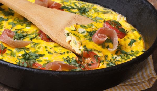 Омлет със спагетини