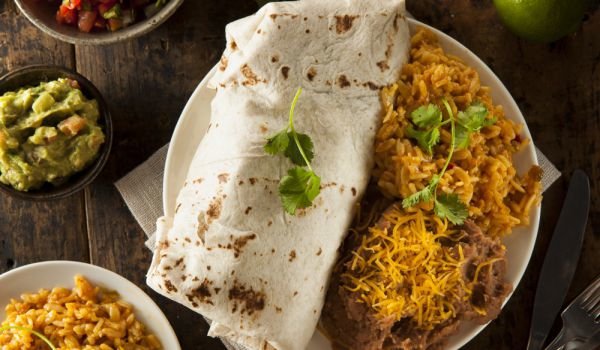 Ориз с боб и салца