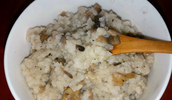 Ориз с гъби печурки на оризоварка