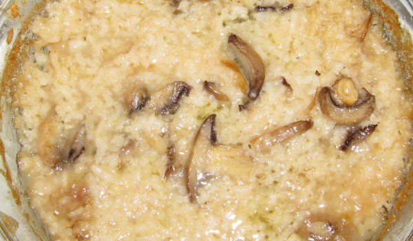 Ориз с консервирани гъби
