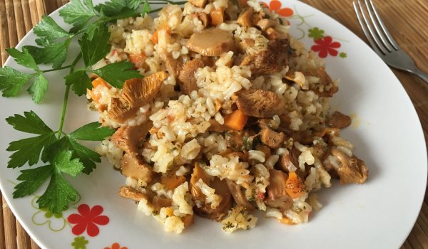 Ориз с пачи крак и домати