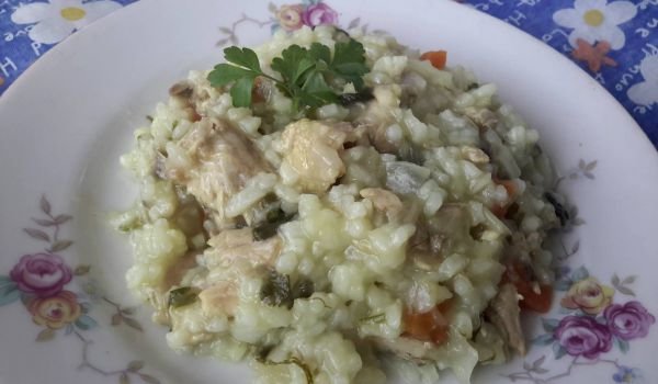 Ориз с пиле и праз