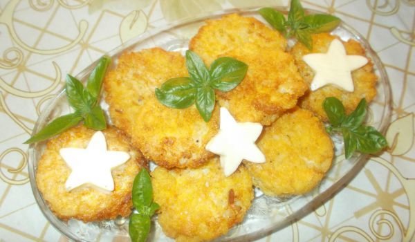 Оризови кюфтенца с моцарела