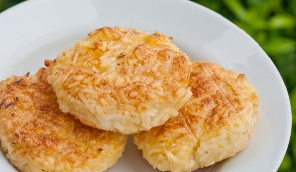 Оризови кюфтета с извара