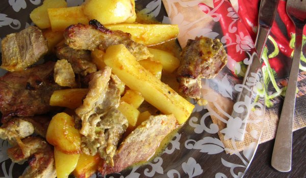 Осмянка с картофи на фурна