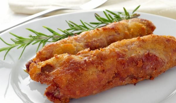 Овнешки роладини с месна плънка