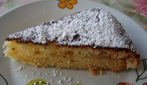 Пай с ябълки