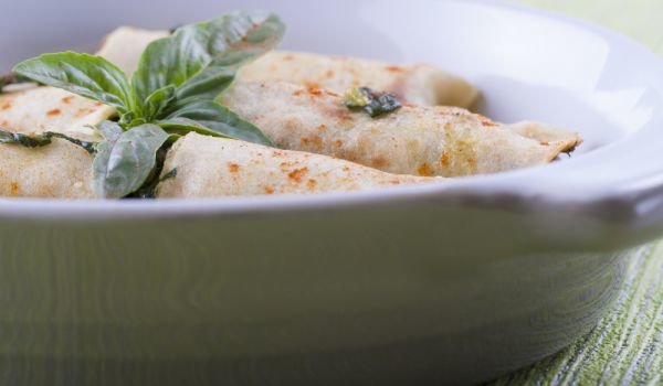 Палачинки, пълнени със спанак