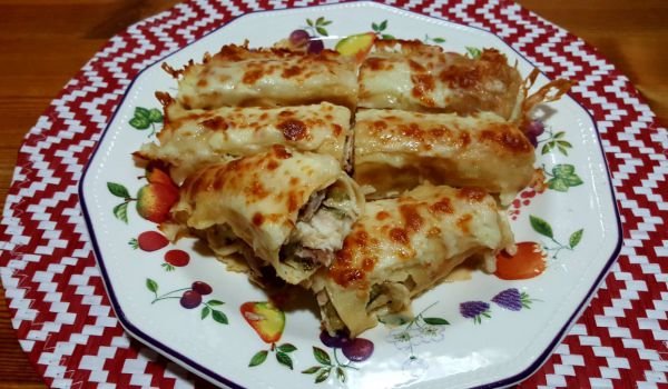 Палачинки с пилешко месо и кашкавал