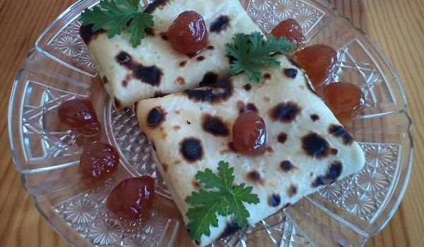 Палачинки със сладко от бели череши