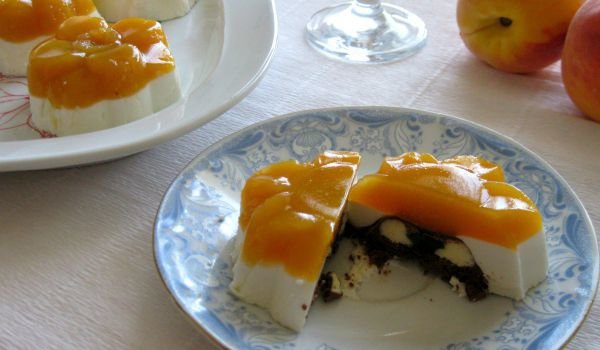 Панакота с праскови Сюрприз