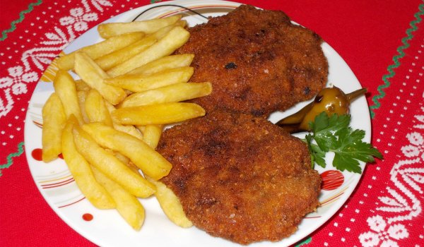 Панирани кюфтета тип шницел