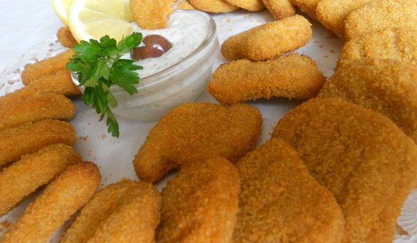 Панирани пилешки крокети