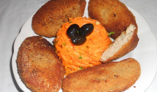 Панирани шницели от свинско месо