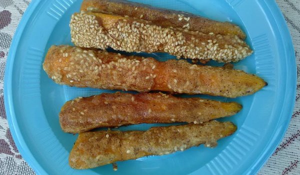 Панирани сусамени моркови