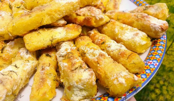 Панирани тиквички на фурна с копър