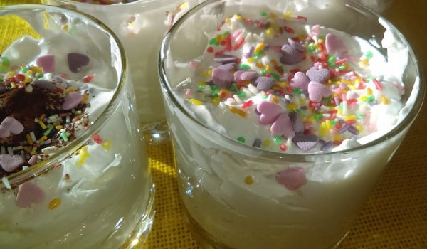 Парфе в чашка