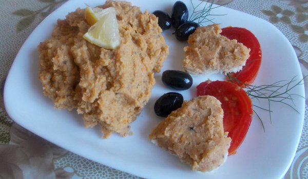 Пастет от леща и маслини