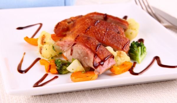 Патешко бон филе със зеленчуци