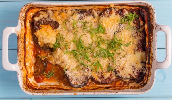 Патладжани с пармезан и доматен сос