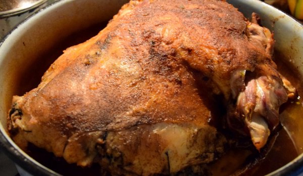 Печен агнешки бут по Арабски