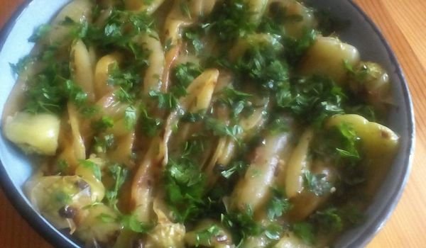 Печена Сиврия в буркани