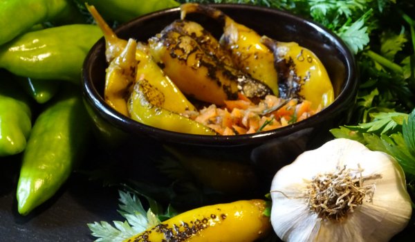 Печени чушки рибки в буркан