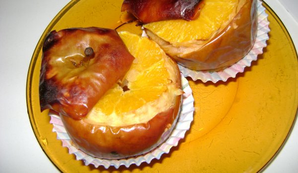 Печени Ябълки на Фурна