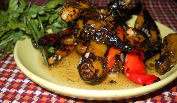 Печени люти чушки в буркан