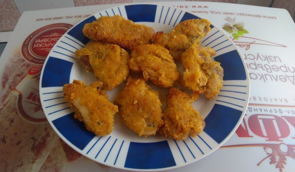 Печени панирани пилешки хапки