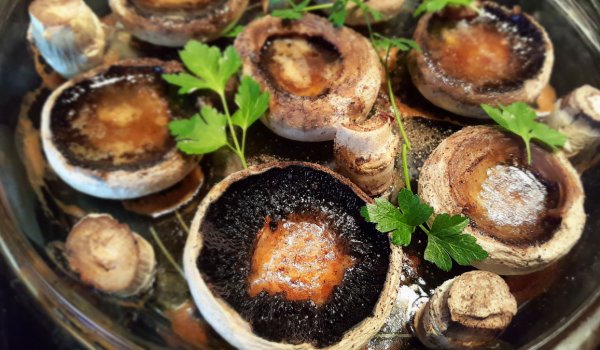Печени печурки с масло на фурна