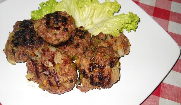 Печени пикантни кюфтета