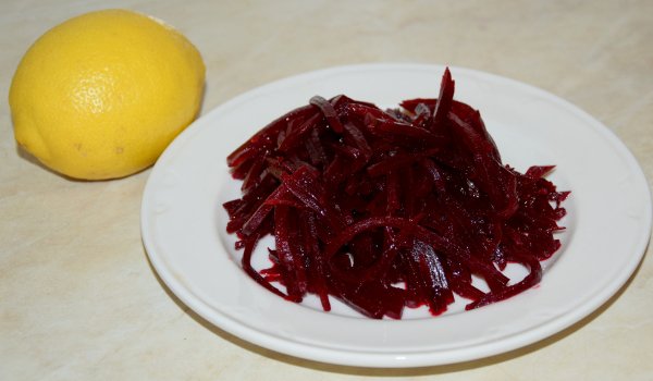 Печено червено цвекло
