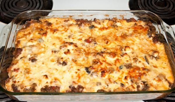 Печено свинско с кашкавал и майонеза