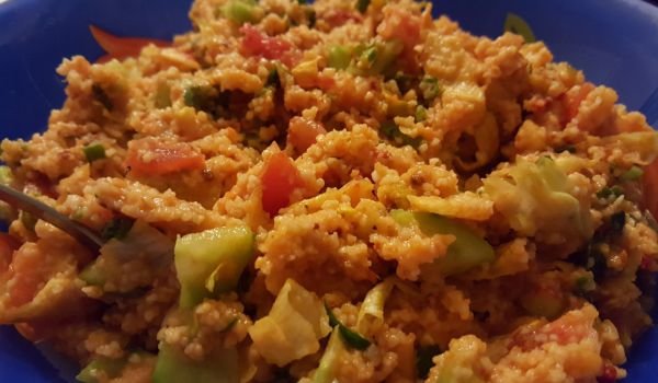 Пикантен булгур със зеленчуци
