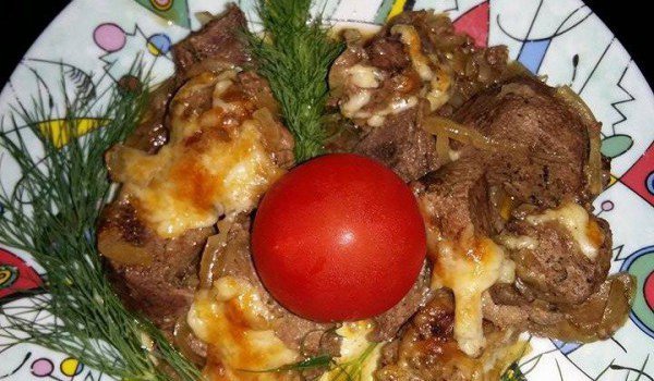 Пикантен свински дроб на фурна