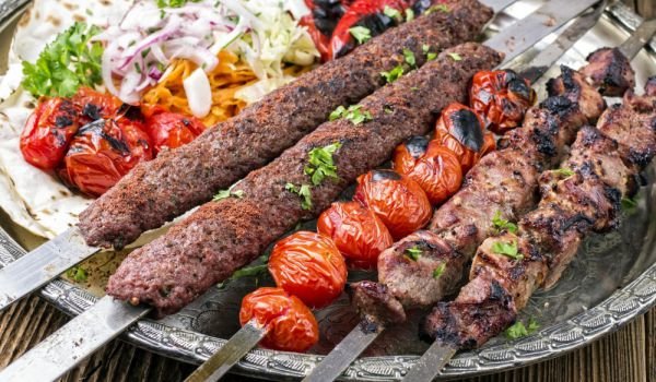 Пикантни арабски шишчета