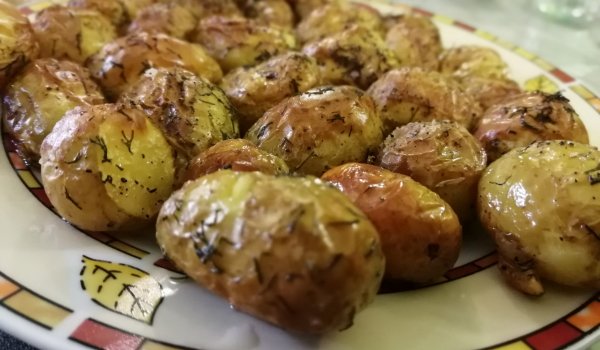 Пикантни бейби картофки