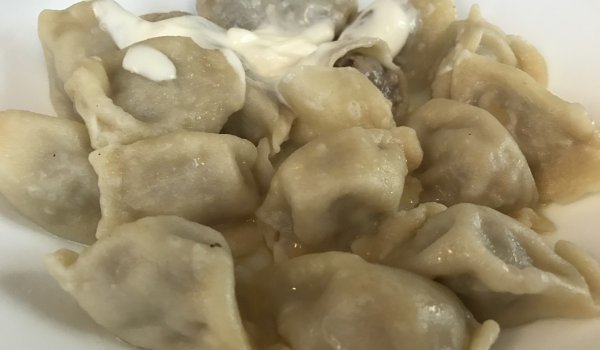 Пикантни пелмени с кайма