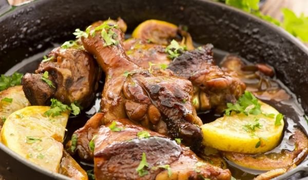 Пикантно пиле фламбе